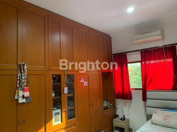 image RUMAH 2 LT DI PEKOJAN 2 JEMBATAN ITEM JAKARTA BARAT (6)