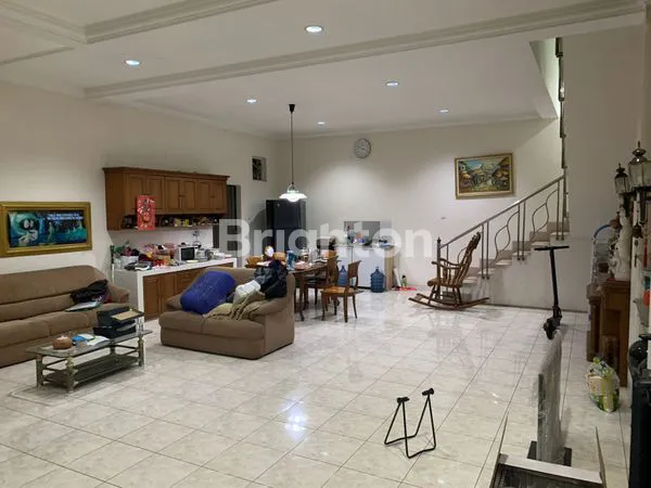 image RUMAH 2 LT DI PEKOJAN 2 JEMBATAN ITEM JAKARTA BARAT (1)