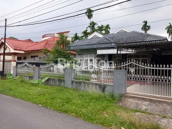 image HUNIAN NYAMAN 4KT DI JL. STELLA I, MEDAN (7)