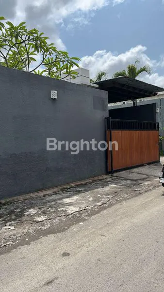 VILLA CANTIK HADAP UTARA — SIAP SEWA DENGAN PAKET HARGA SUPER FLEXIBLE! DEWI SRI