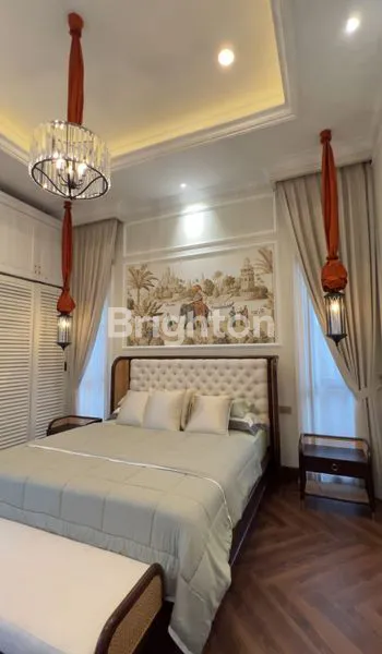 image RUMAH MEWAH 5 KT DI KEBAYORAN LAMA, LT 1000M² (7)