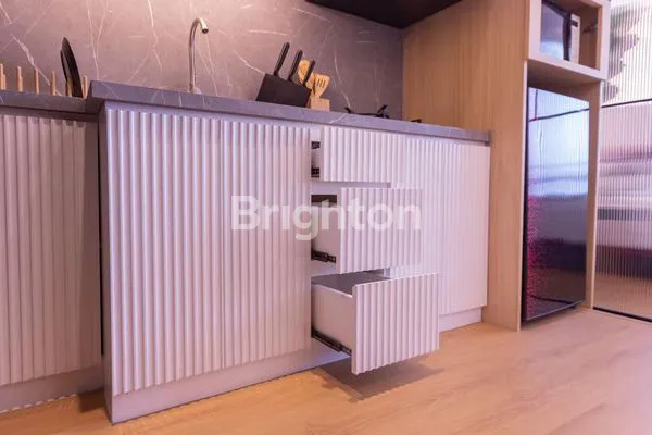 image KAPAN LAGI PUNYA APARTEMEN CANTIK FULLY FURNISHED DI PUSAT KOTA JAKARTA, DI BAWAH HARGA PASAR!!! (6)