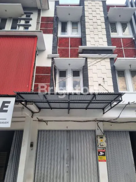 image RUKO 3 LANTAI DIJUAL DI JALAN HJ NAMAN (1)
