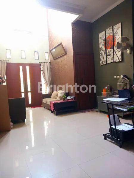 image RUMAH 2 LANTAI 3+1 KT DI JATIMELATI, BEKASI (4)