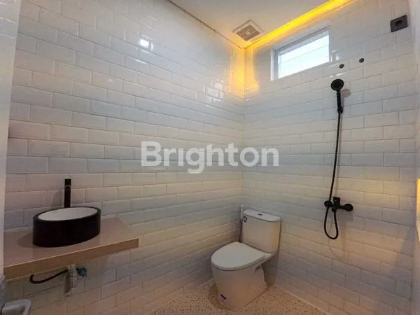 image RUMAH BARU 3 LT TANJUNG DUREN HOEK ROW 2 MBL JAKARTA BARAT (8)