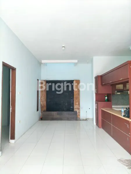 image HOT PROMO,DIJUAL RUMAH LOKASI STRATEGIS 5 MENIT KE STASIUN LRT CIKUNIR 2 ,RUMAH 2 LANTAI SIAP HUNI – 5 MENIT KE STASIUN LRT CIKUNIR 2!    (3)