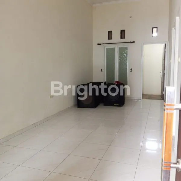 image RUMAH MURAH STRATEGIS 500M EXIT TOL BANGIL PASURUAN SHM (3)