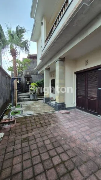 image RUMAH MINIMALIS 2 LANTAI FULLY FURNISHED DI DALUNG PERMAI (8)