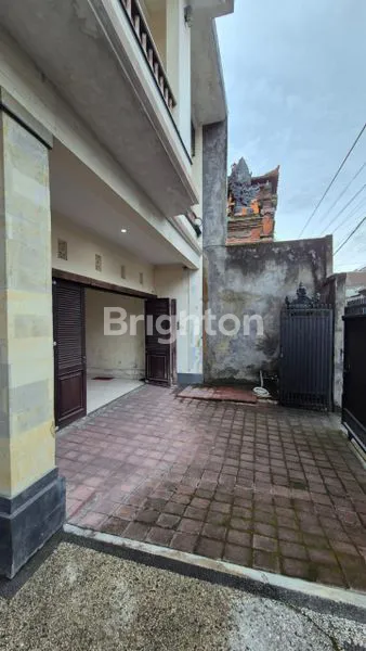 image RUMAH MINIMALIS 2 LANTAI FULLY FURNISHED DI DALUNG PERMAI (2)