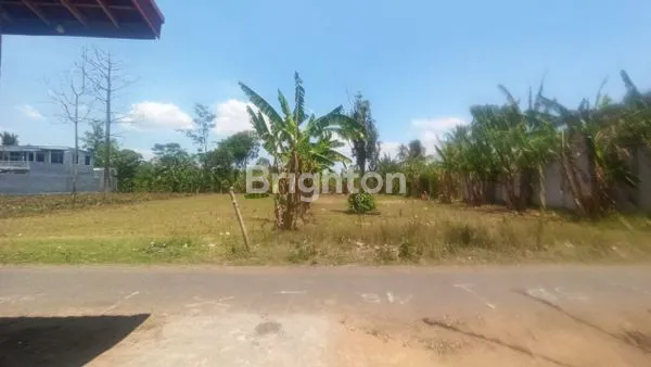 DIJUAL LAHAN SANGAT STRATEGIS UNTUK RUANG USAHA (RUMAH MAKAN, CAFE, DLL)