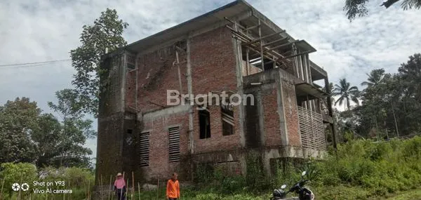 image RUMAH SETENGAH JADI 2 LANTAI BANTING HARGA (2)