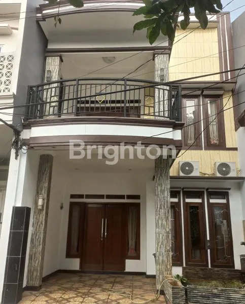 image DIJUAL RUMAH VILLA RIZKI ILHAMI (1)