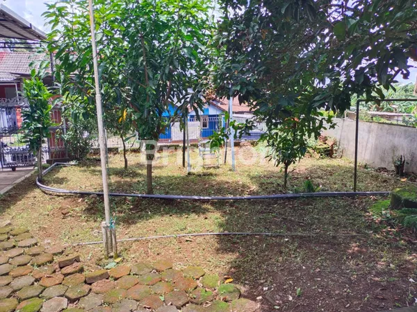 image RUMAH LUAS 449M² DI UNGARAN, HALAMAN BESAR & AKSES MUDAH (3)