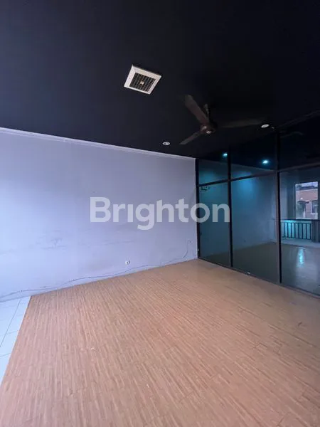 image RUKO STRATEGIS DI GOLDEN 8, DEKAT MALL & TOL, 1,85M (6)