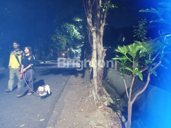 image RUMAH STRATEGIS LT 215M² DI PESANGGRAHAN, BEBAS BANJIR (7)