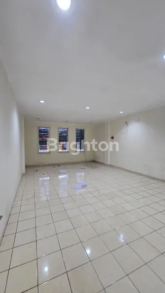 image RUKO ALAM SUTERA 3.5 LANTAI SIAP HUNI (7)