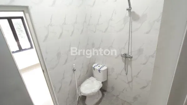 image HUNIAN STRATEGIS 3 LANTAI, SIAP USAHA KOST DI TANJUNG DUREN (6)