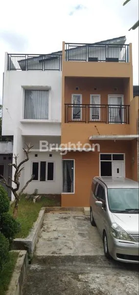 image RUMAH NYAMAN DAN LINGKUNGAN ASRI DI GREEN BSD CISAUK (1)