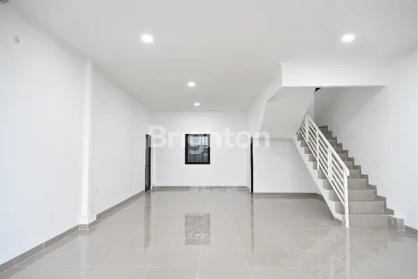 image PERGUDANGAN BLESSINDO INDUSTRIAL SERPONG  (7)