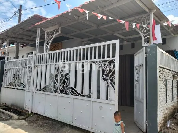 image RUMAH MINIMALIS DI TEMBUNG (2)