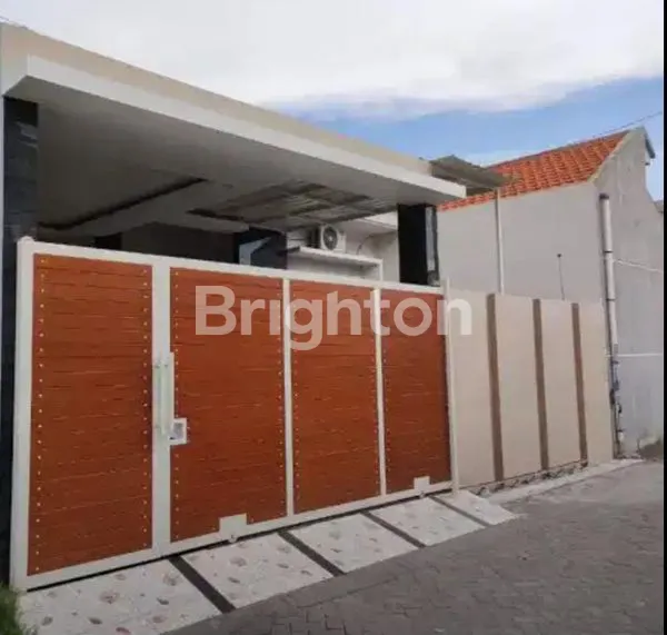 image RUMAH LUAS 200M² GEDANGAN SIDOARJO (1)