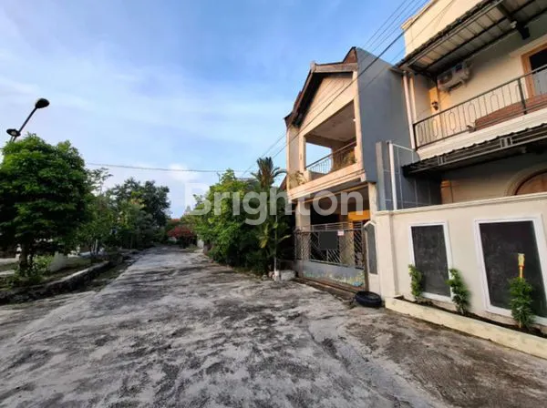 image JUAL RUMAH 2 LANTAI (2)