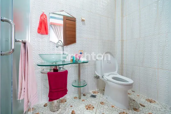 image TANAH LUAS 3.660M² + VILLA 5KT, VIEW GWK JIMBARAN (3)