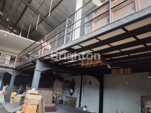 image GEDUNG STRATEGIS 2 LANTAI, PARKIR LUAS, DEKAT SIMPANG LIMA (8)