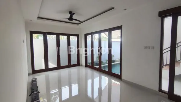 image VILLA SEWA SANUR AREA  (3)