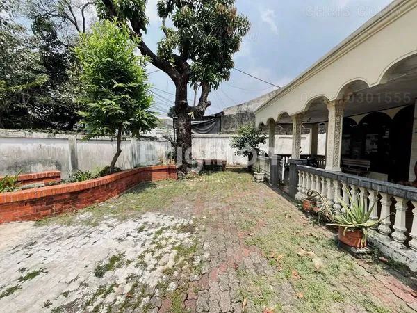 image DIJUAL RUMAH SHM STRATEGIS RAYA INPRES KRAMAT JATI JAKARTA TIMUR (3)