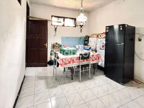 image DIJUAL RUMAH SHM STRATEGIS RAYA INPRES KRAMAT JATI JAKARTA TIMUR (8)