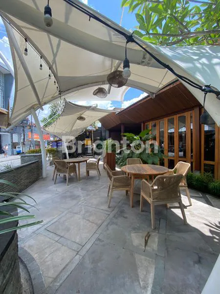 image VILLA & RESTOAURANTS PREMIUM FOR SALE OR RENT CLOSED ECHO BEACH CANGGU (2)