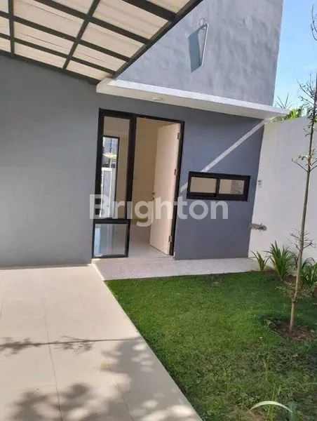 image RUMAH SCANDINAVIAN, GUNUNG ANYAR, RUNGKUT, SURABAYA (2)