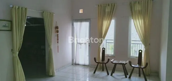 image RUMAH NYAMAN DAN LINGKUNGAN ASRI DI GREEN BSD CISAUK (3)