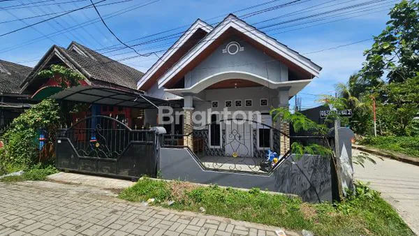image RUMAH MINIMALIS, STRATEGIS, BERADA DI TENGAH KOTA (1)