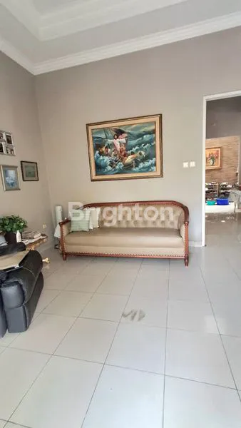 image RUMAH 2 LANTAI HOOK BAGUS NYAMAN KAV DKI MERUYA UTARA JAKARTA BARAT (1)