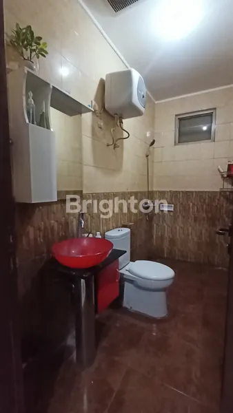 image FORESTA NATURALE, SANGAT STRATEGIS, 2,5 LANTAI, FULL FURNISHED, NEGO (7)