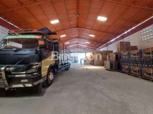 image GUDANG STRATEGIS YANG MENGHASILKAN PASSIVE INCOME DI NGALIYAN SEMARANG (3)