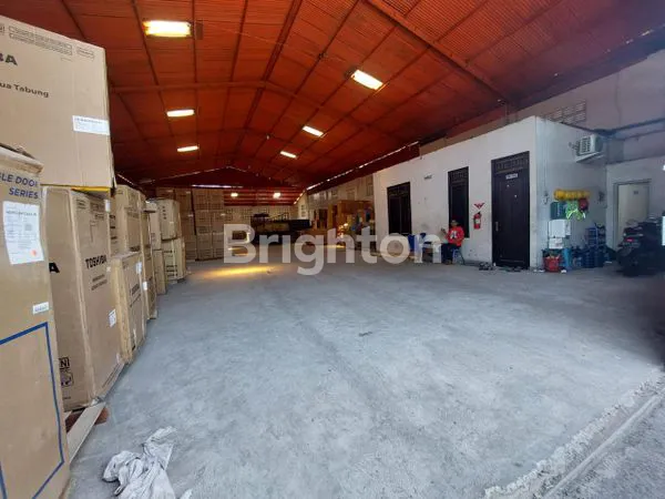 image GUDANG STRATEGIS YANG MENGHASILKAN PASSIVE INCOME DI NGALIYAN SEMARANG (5)