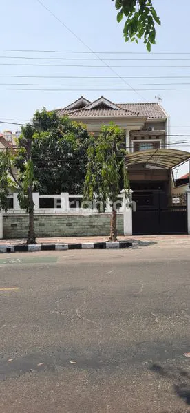 image RUMAH SIAP HUNI DI PUSAT KOTA KEDIRI (3)