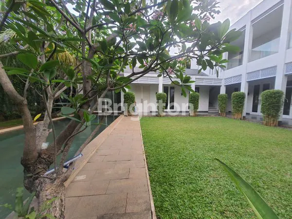 image RUMAH MEWAH DAN ASRI DI CIPETE  (2)