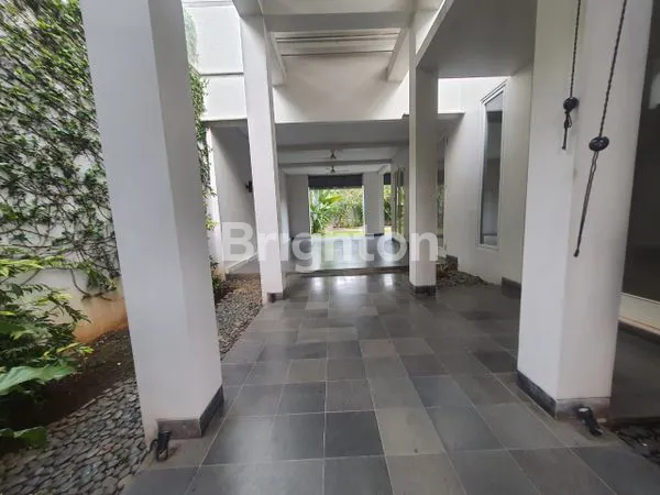 image RUMAH MEWAH DAN ASRI DI CIPETE  (7)