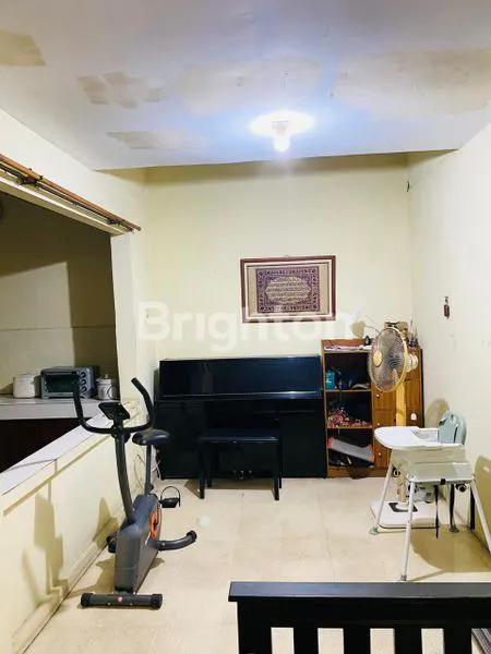 image RUMAH LUAS 5+1 KT DI SLIPI, SIAP HUNI & STRATEGIS (6)