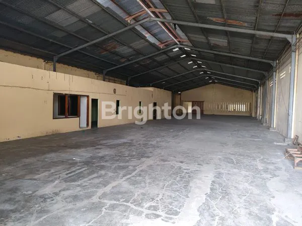 image GUDANG STRATEGIS TELUKAN, LUAS & SIAP OPERASI (1)