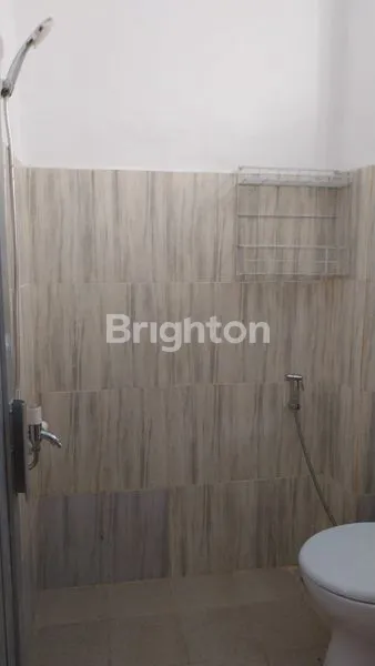 image RUKO MURAH LOKASI STRATEGIS DI JALAN ANUANG.  DEKAT JALAN VETERAN, SUNGAI SADDANG, JEND. SUDIRMAN, RUMAH SAKIT, MALL, DLL (3)