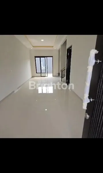 image RUMAH BUMI PUSPITEK ASRI, STRATEGIS, BANGUNAN BARU, SIAP HUNI (3)