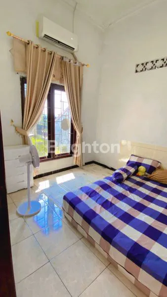 image RUMAH MEWAH 4 KT SIAP HUNI DI KEDAMEAN GRESIK (5)