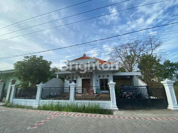 image RUMAH MEWAH 4 KT SIAP HUNI DI KEDAMEAN GRESIK (1)