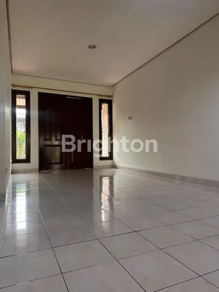 image RUMAH LUAS 450 M² DI RAWA BELONG AKSES 2 JALAN (4)