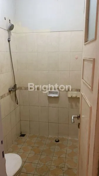 image DISEWAKAN RUMAH DI CITRAGRAND SIAP HUNI  (2)